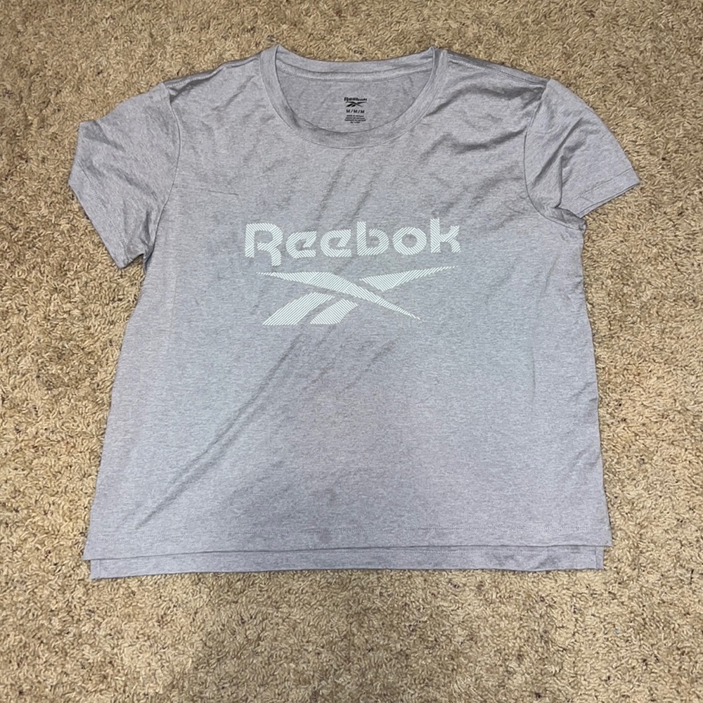 Reebok Womens Short Sleeve top